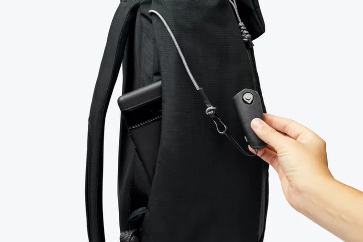 Venture Backpack 22L - Image 15