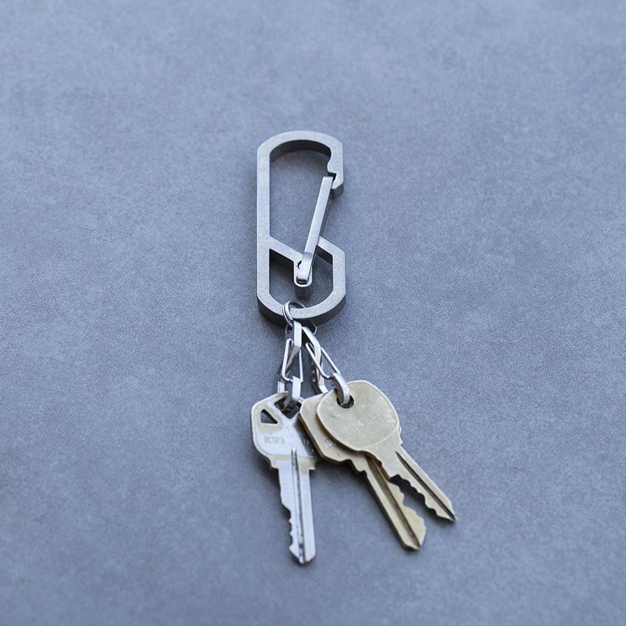 H1 Titanium Carabiner - Image 3