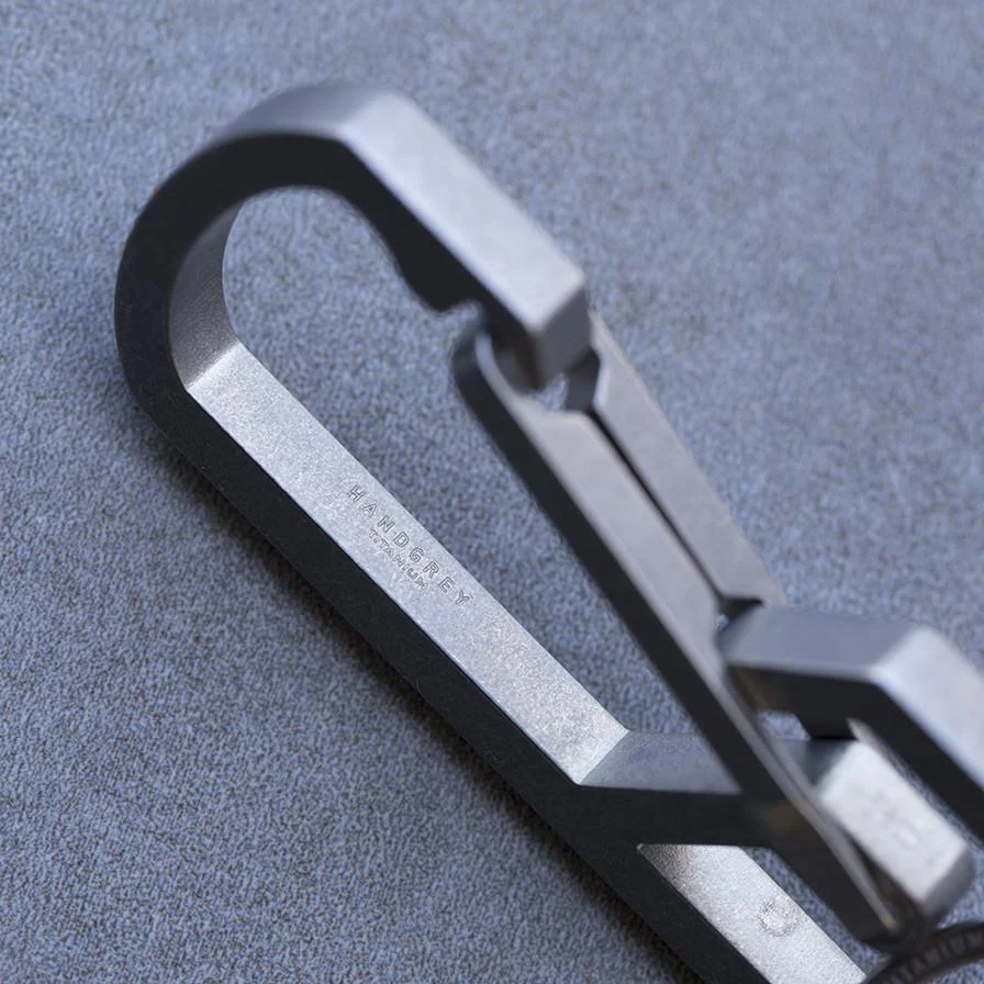 H1 Titanium Carabiner - Image 4